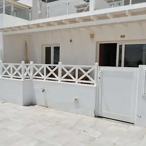 https://flower-beach.in-canary-islands.com