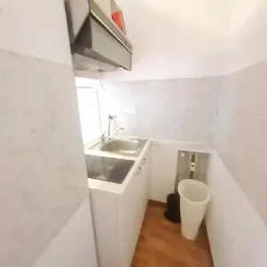 https://duomo-convenient-2bedroom-apartment.italymilanhotels.net