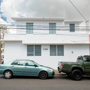 https://3-santurce-2-bedroom-1bathroom-apt.comcaribbean.com
