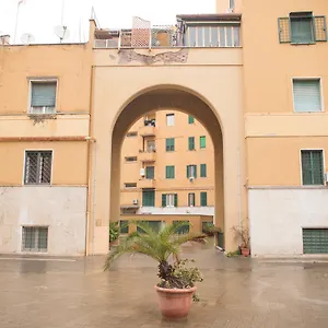 Roma's Veturia Appartamento