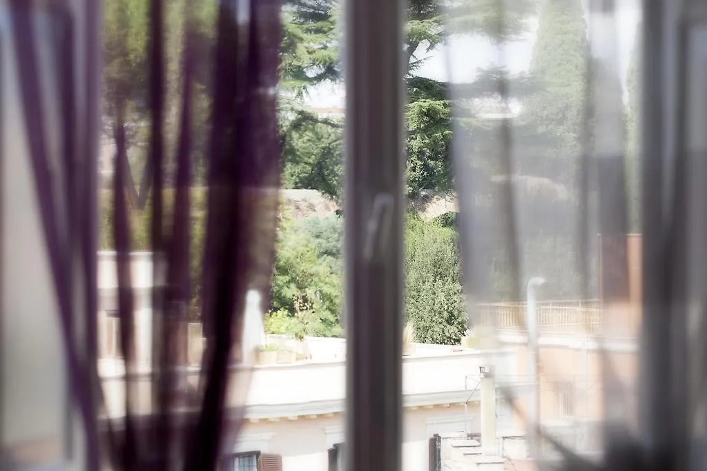 Luxury Domus Amadeus Apartment Rome Italy