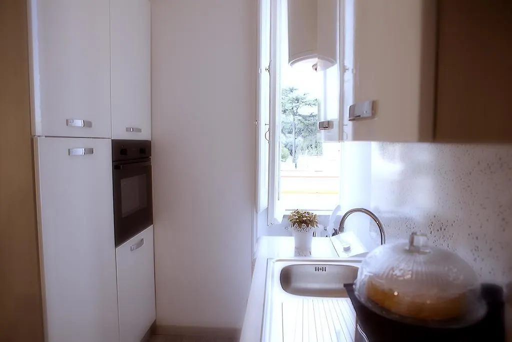 Luxury Domus Amadeus Apartment Rome Italy