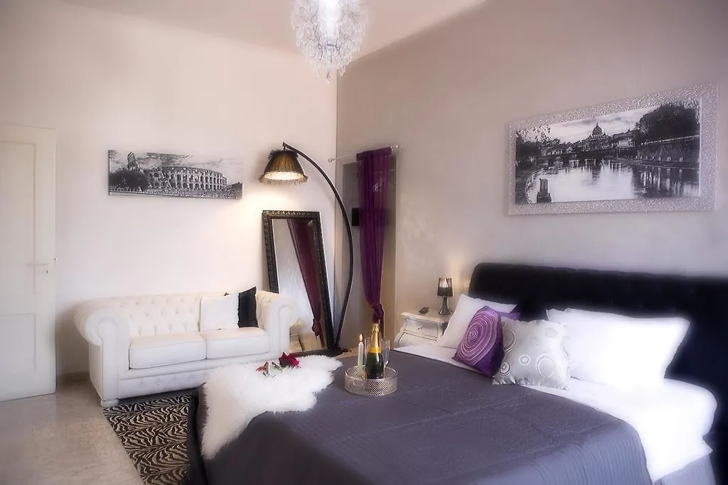 Luxury Domus Amadeus Apartment Rome