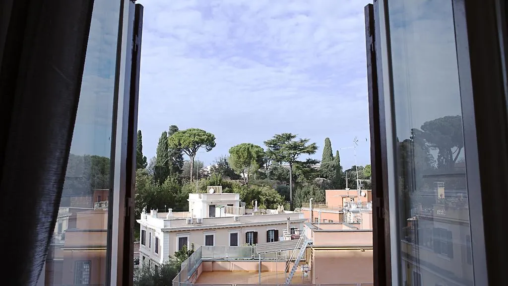 Luxury Domus Amadeus Apartment Rome