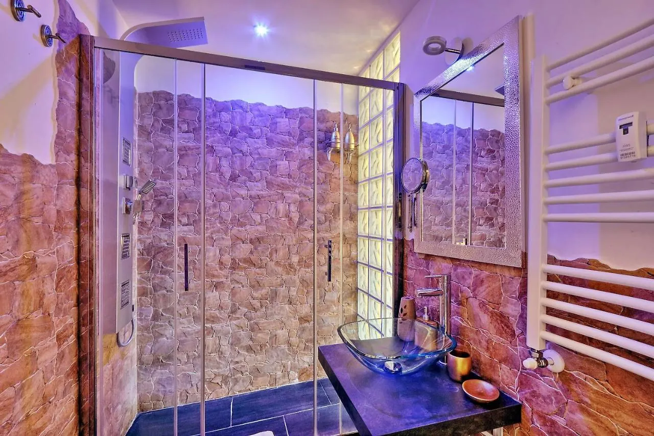 Luxury Domus Amadeus Apartment Rome Italy